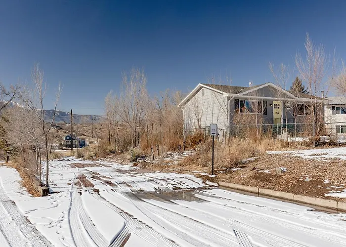 Well-Stocked, Family Friendly Home On The Westside Str-1669